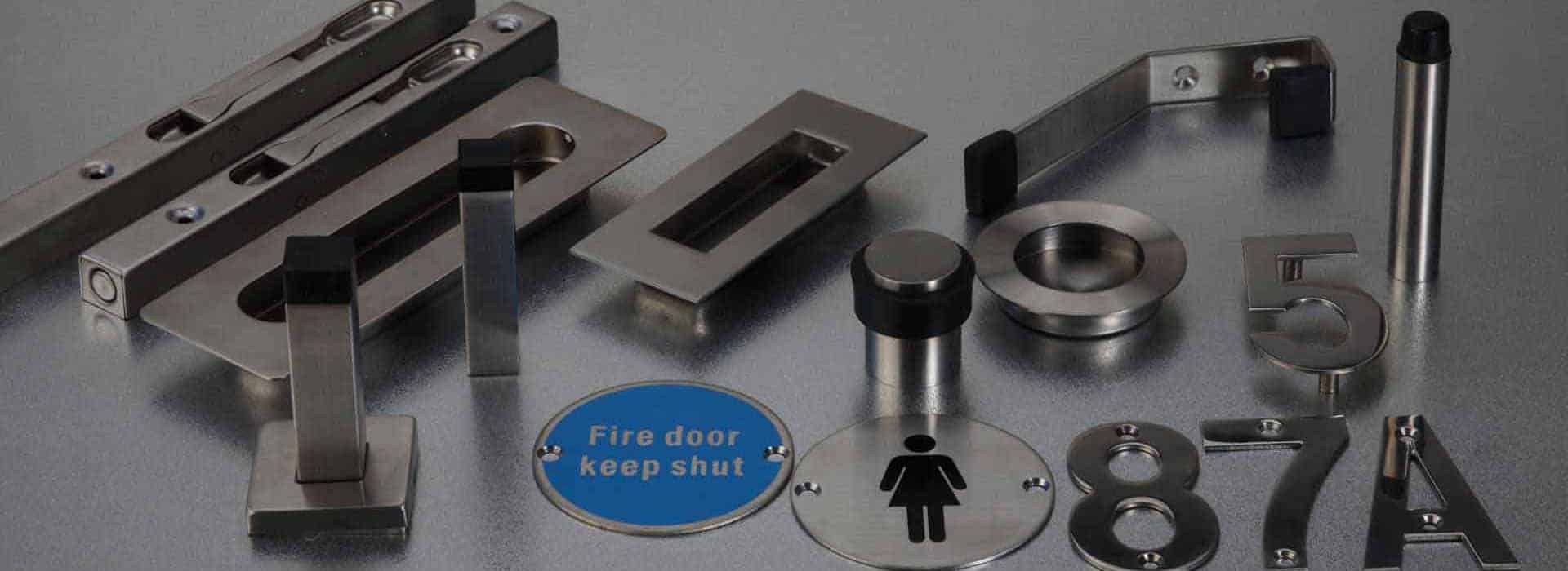 Allows the stand alone simplicity of our bronze handles to compliment and custom door
Brilliant Technique